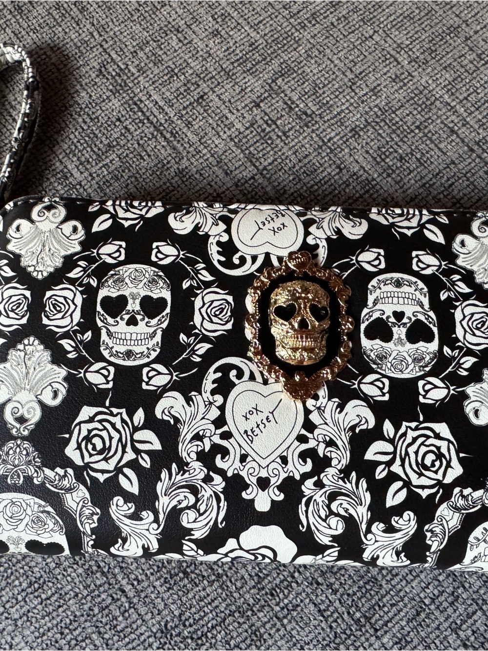 Betsey Johnson Skull & Rose Black and White Wristlet with Gold Skull Accent